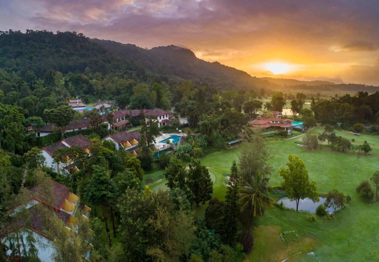 Amritara Ambatty Greens Resort Virajpet Zewnętrze zdjęcie